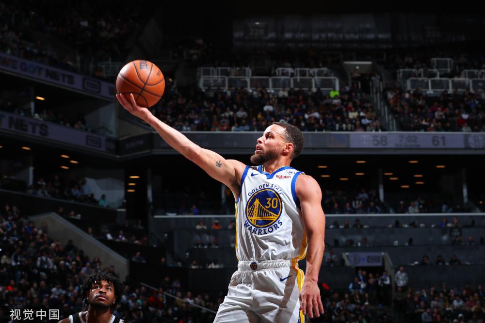 在现代足球 在现代足球